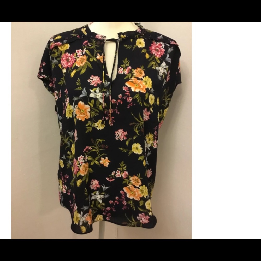 LOFT Garden shoulder Ruffle  Mixed Media Size XSP